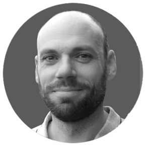 Romain, UX/UI Designer Illustrateur Romain